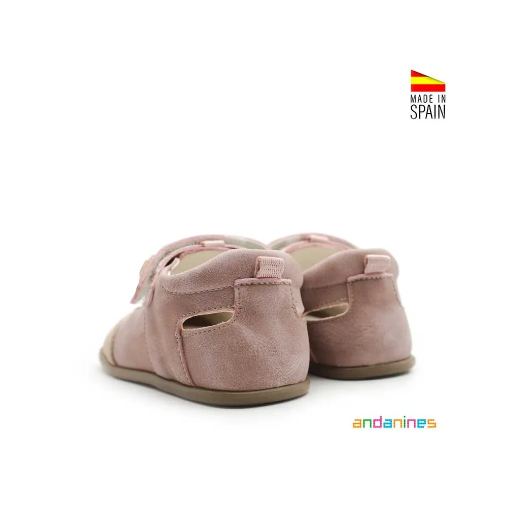 Sandalia baby cerrada rosa