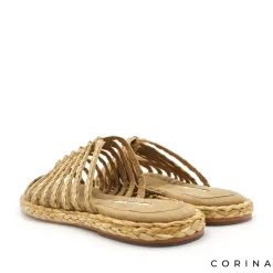 Sandalia beige con tiras de rafia