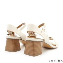 Sandalia beige de tacón ancho M4281