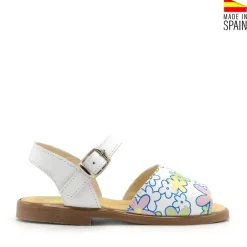 Sandalia blanca con flores de colores