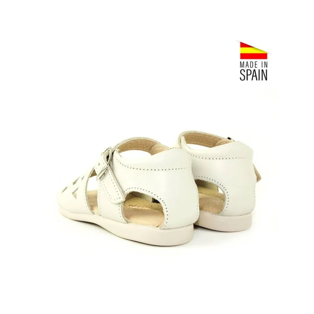 SANDALIA CORAZÓN 5014 BEIGE