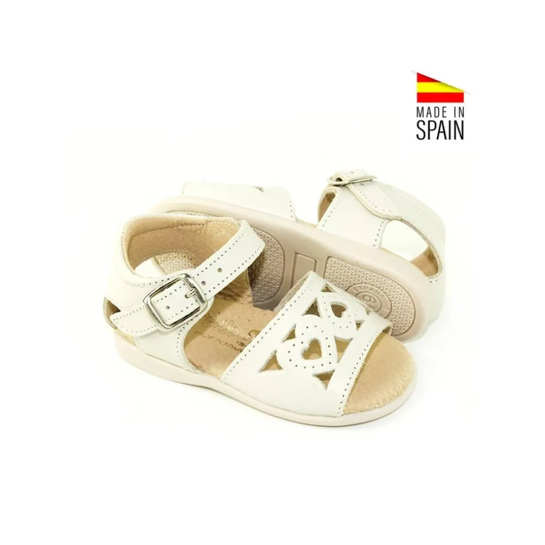 SANDALIA CORAZÓN 5014 BEIGE