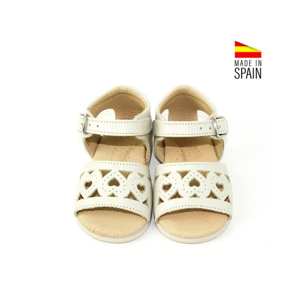 SANDALIA CORAZÓN 5014 BEIGE