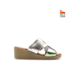 Sandalia cuña colores metalizados