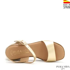 Sandalia dorada con tacón y plataforma PURA VIDA
