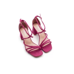 Sandalia fucsia tacón ancho​