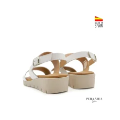 Sandalia light blanca con cuña baja