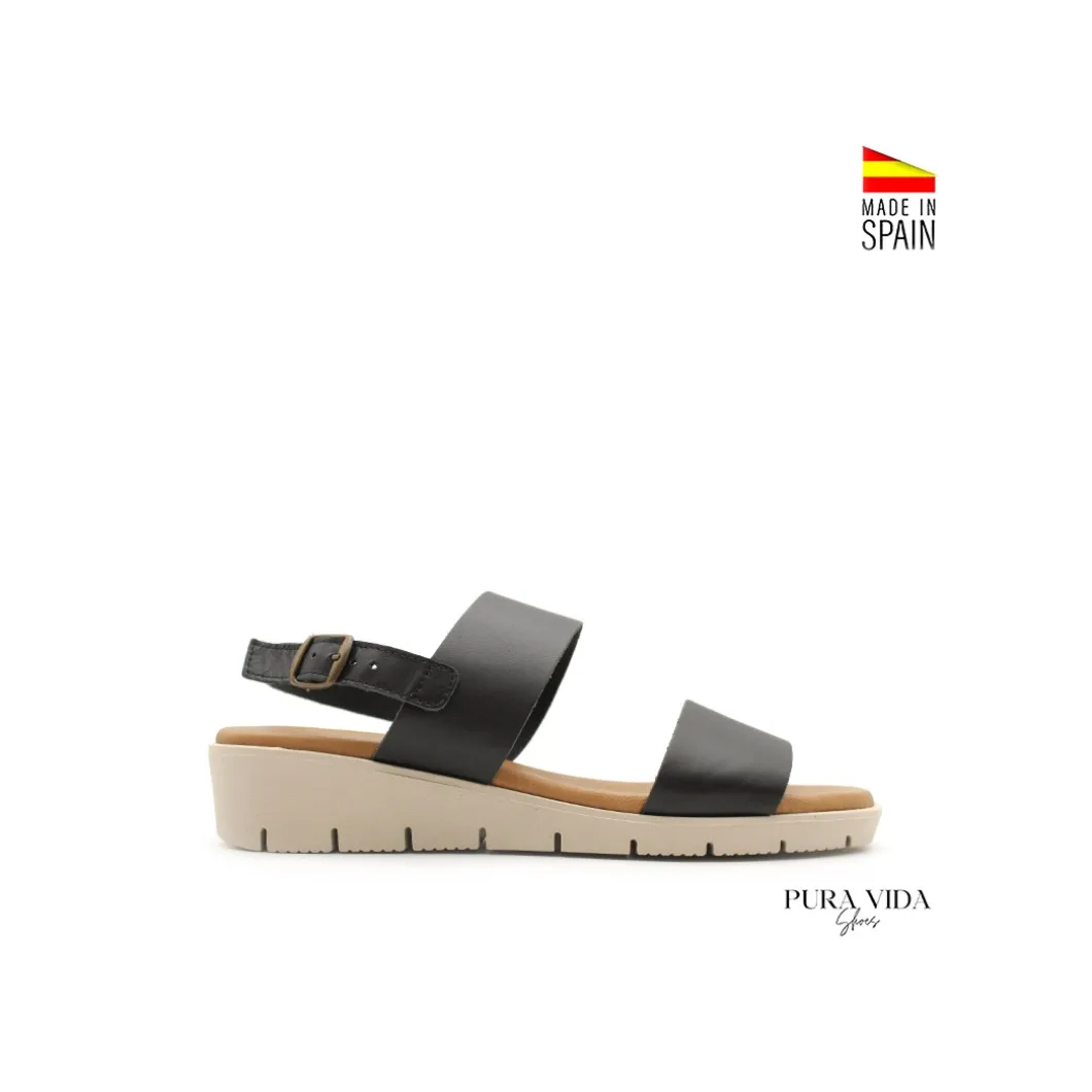 Sandalia light negra con cuña baja