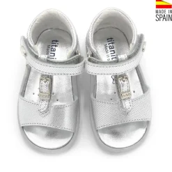 SANDALIA NIÑA HEBILLA PLATA