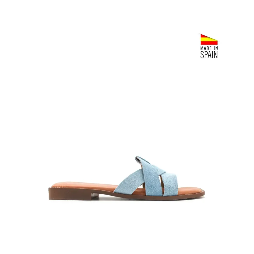 Sandalia plana serraje azul celeste