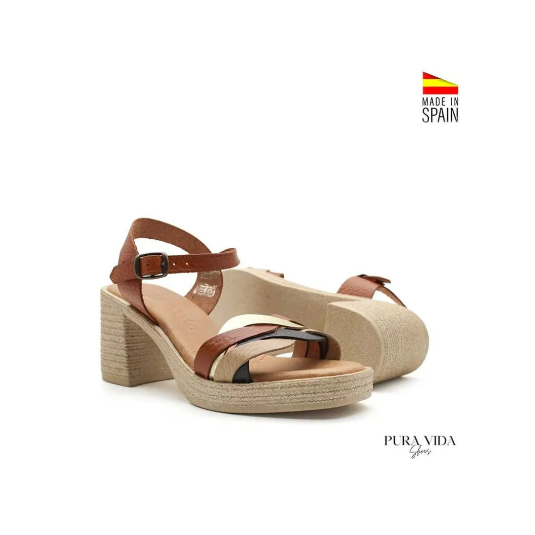 Sandalia Solea marrón con tacón y plataforma