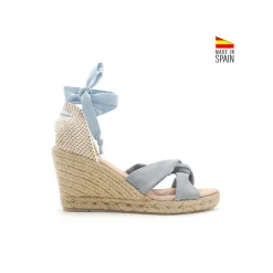 Sandalia valenciana azul con cuña de esparto