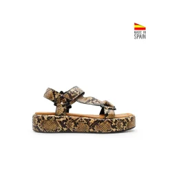 Sandalia velcro casual serpiente