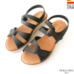 Sandalia velcros negra con cuña cómoda