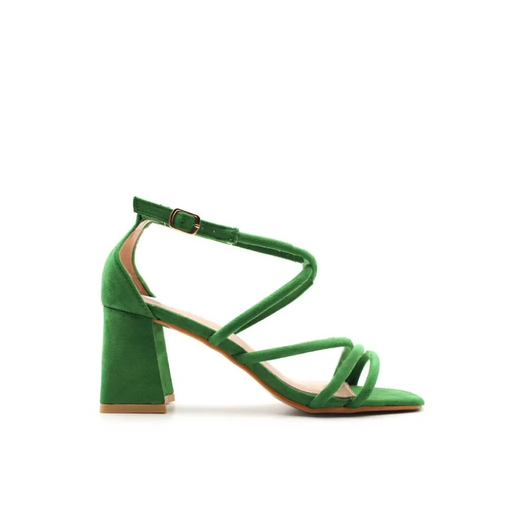 Sandalia verde tacón ancho