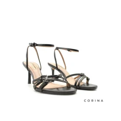 Sandalias con tacon negra de hebillas