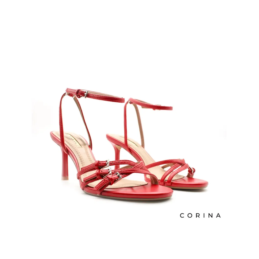 Sandalias con tacon rojas de hebillas
