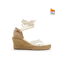 Sandalias tiras blanca con cuña yute
