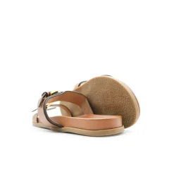 Sandalias tiras camel de talla grande