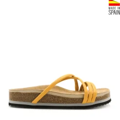 Sandalias tiras cruzadas amarillas
