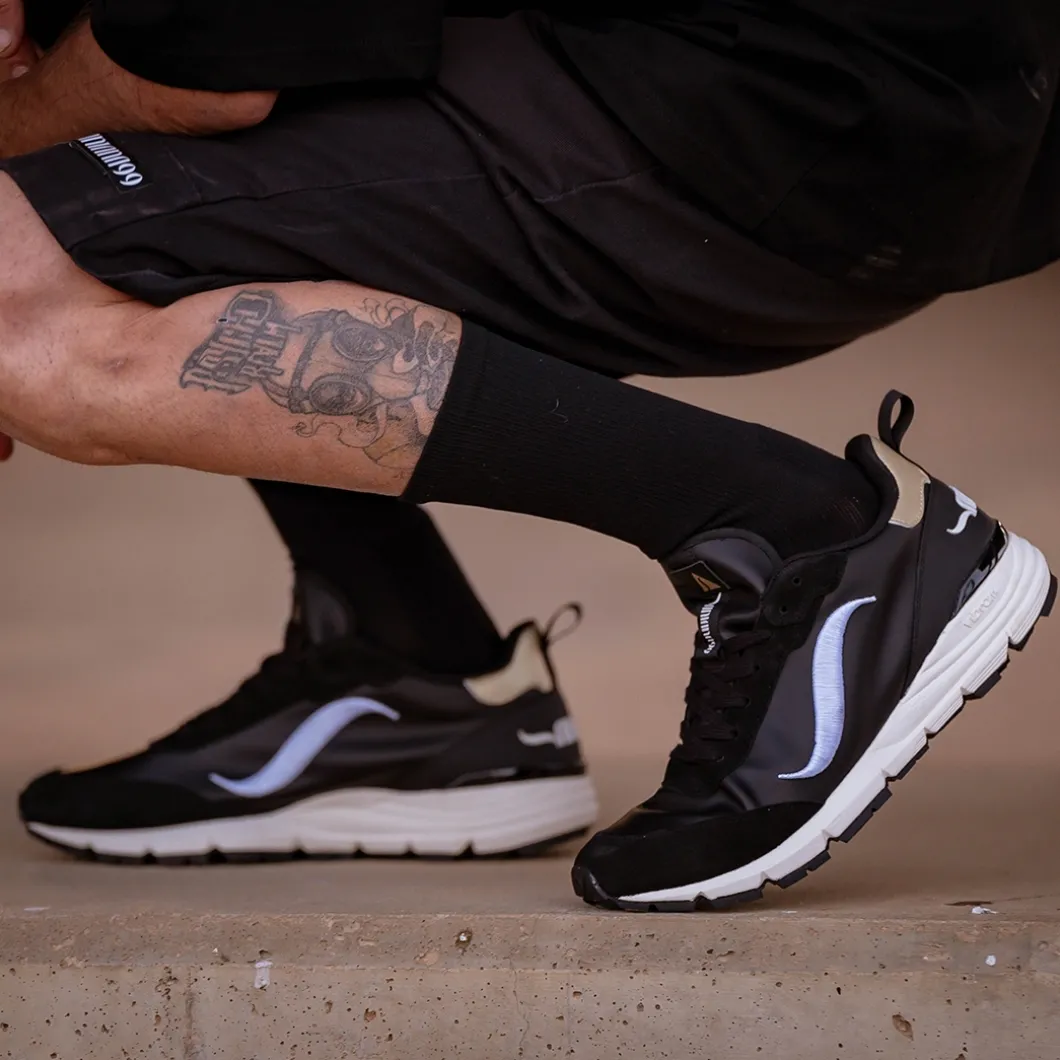 Sneakers Paris negra Santana99