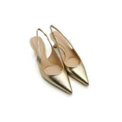 Stiletto dorado con tacón fino medio