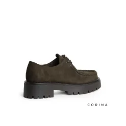 Wallabee marrón con plataforma