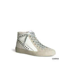 Zapatilla abotinada tachas blanca