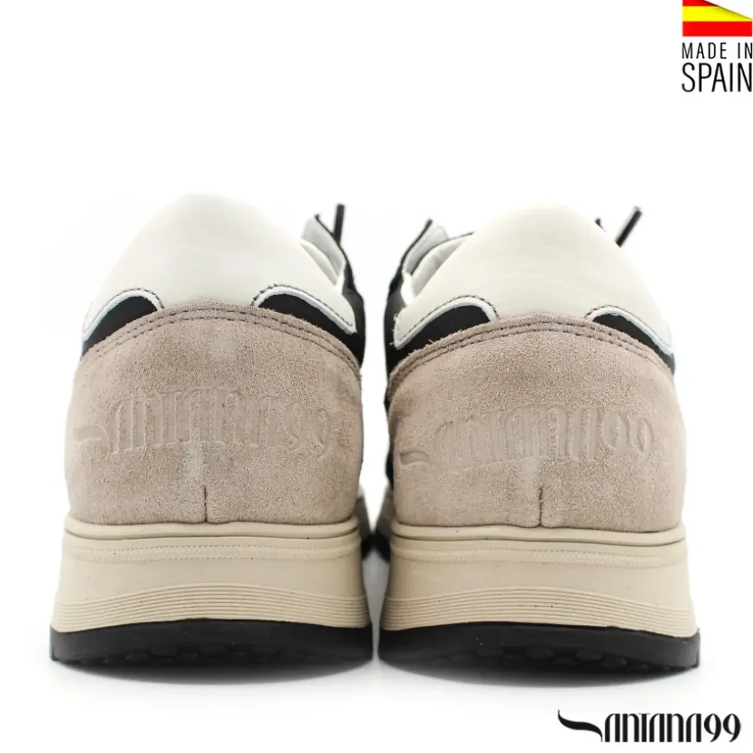 Zapatilla acolchada negra