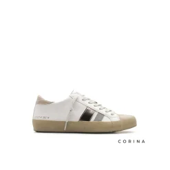 Zapatilla blanca con detalle plomo