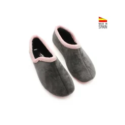 Zapatilla casa cerrada kokis gris