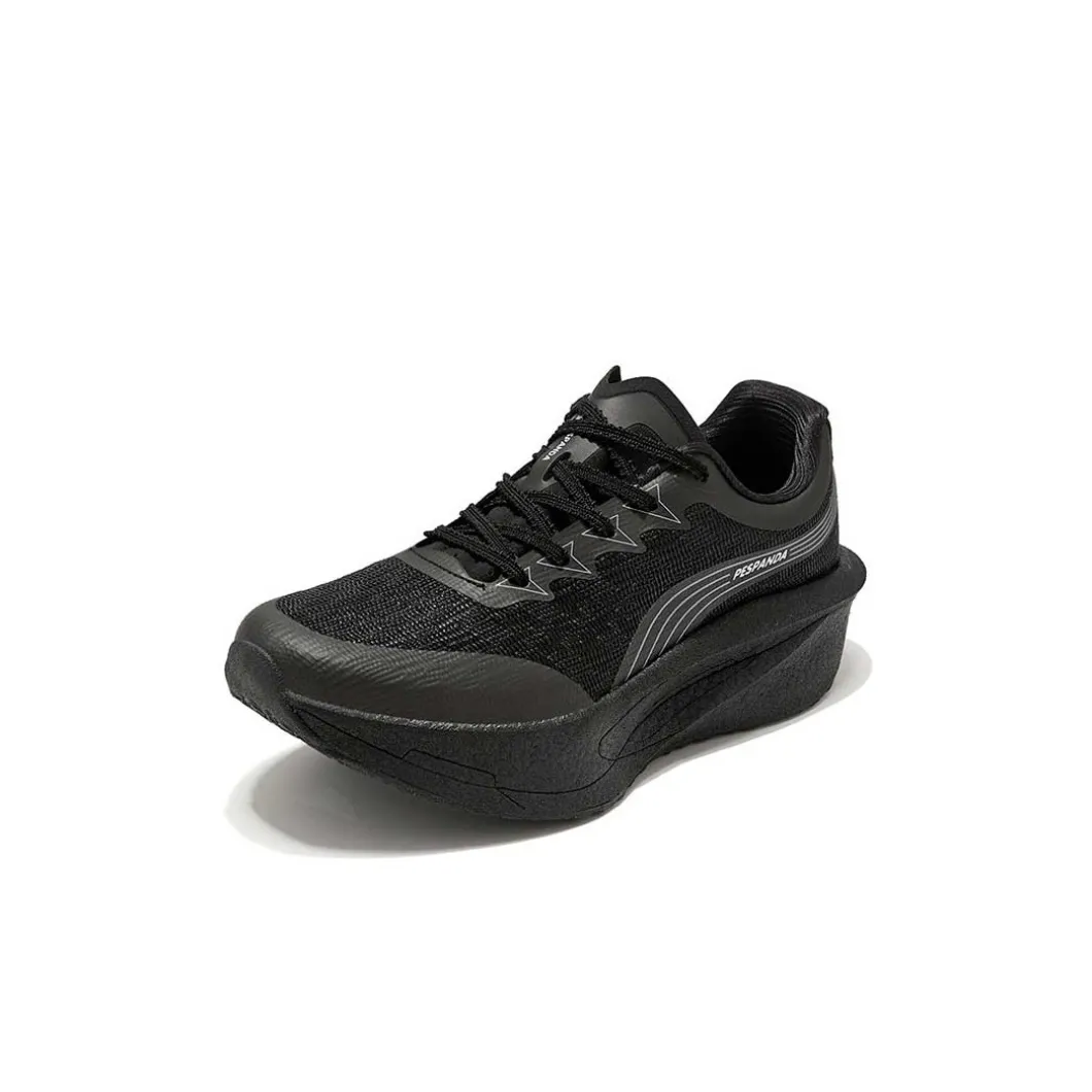 Zapatilla con placa carbono negra