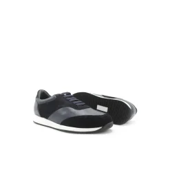 Zapatilla cordón de piel azul marino