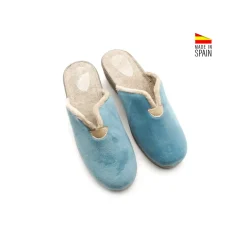 Zapatilla de casa cuña celeste destalonada