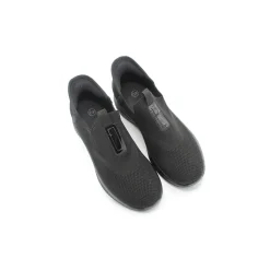 Zapatilla elástica slip on negro