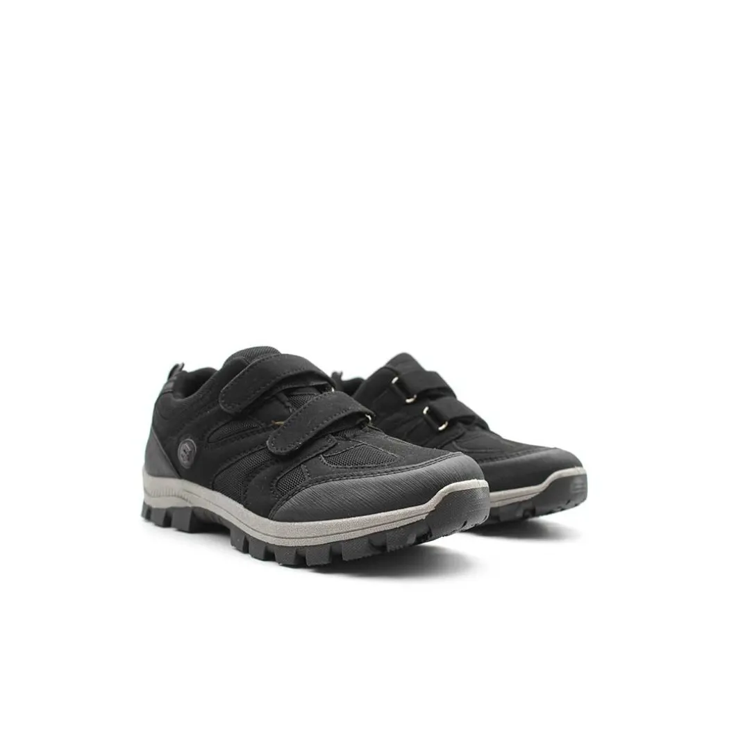 Zapatilla negra con velcros estilo trekking