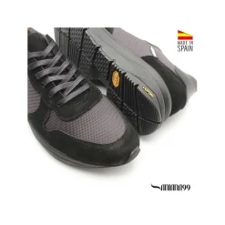 Zapatilla negra Santana99 + Vibram