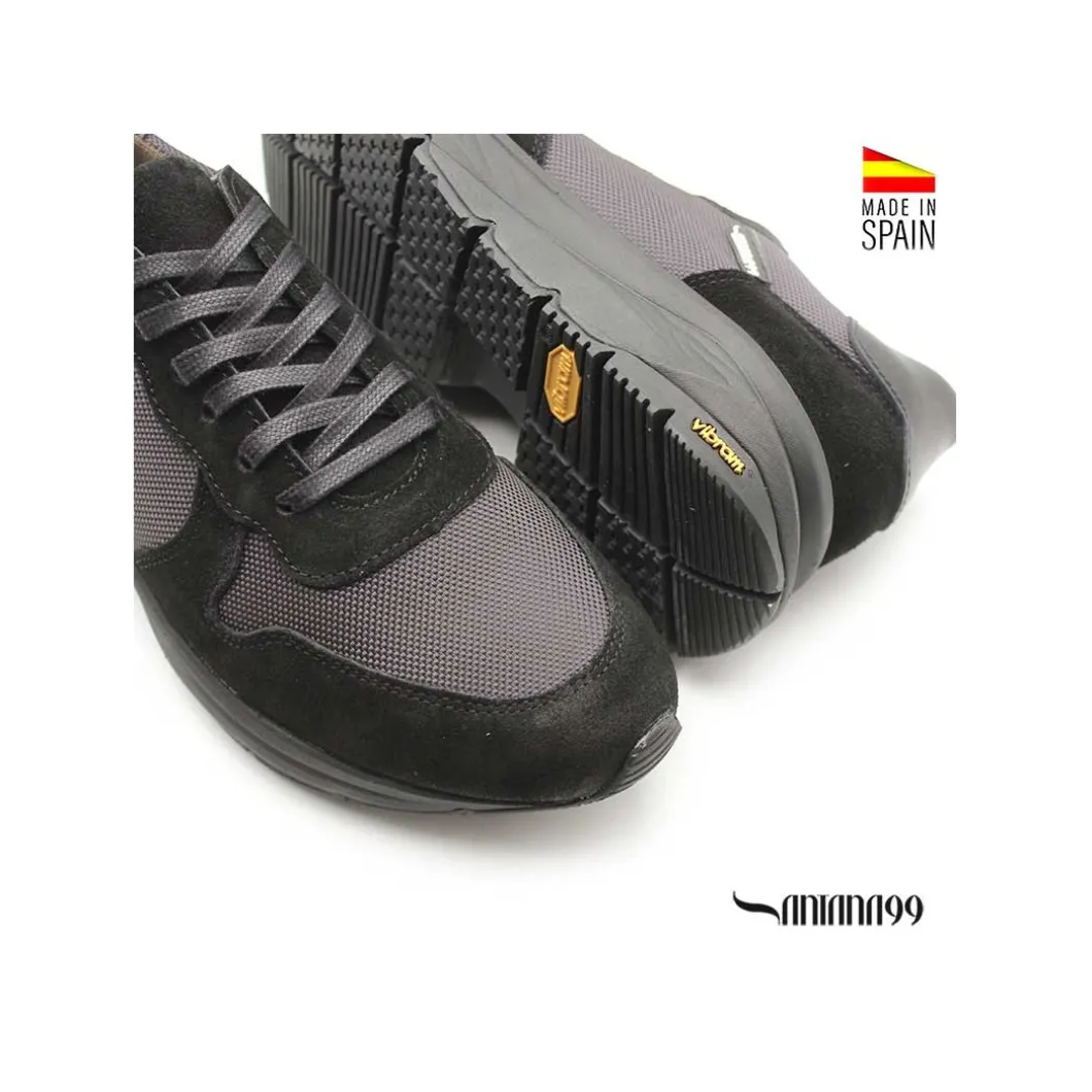 Zapatilla negra Santana99 + Vibram
