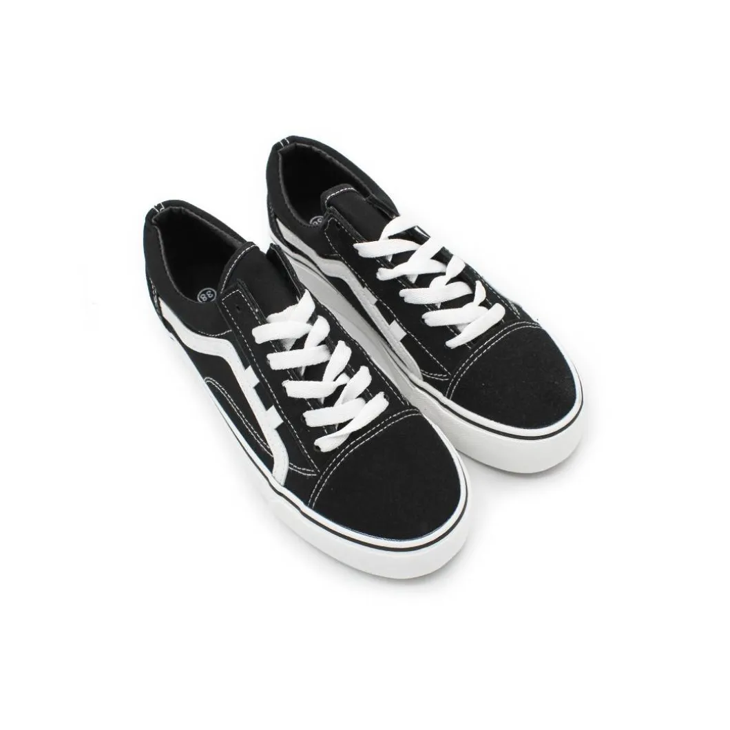 ZAPATILLA PLATAFORMA VN NEGRA