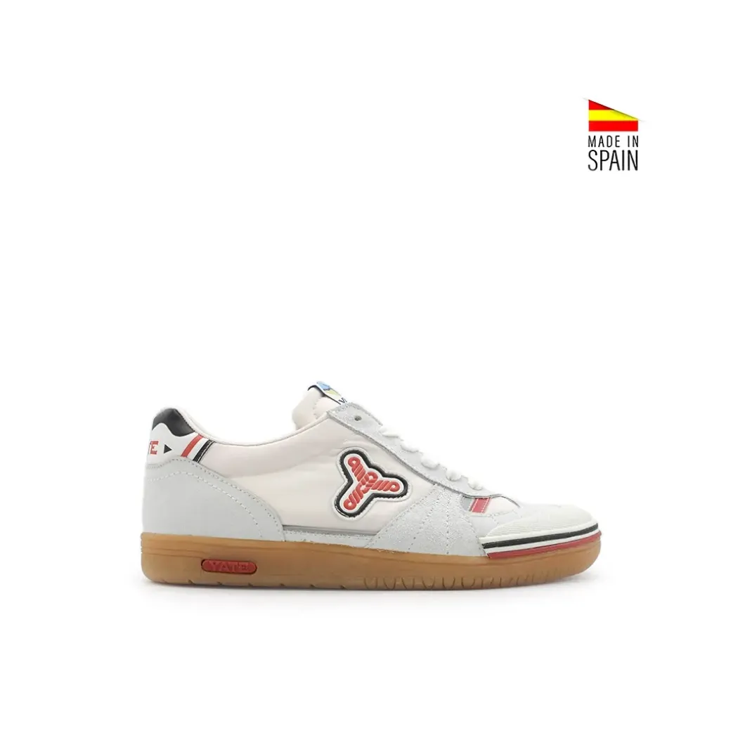 Zapatilla retro Yate rojo