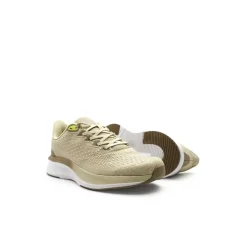 Zapatilla running beige doble memory