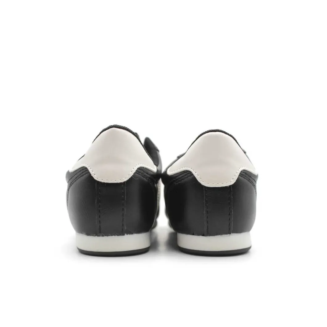 Zapatilla soccer negra