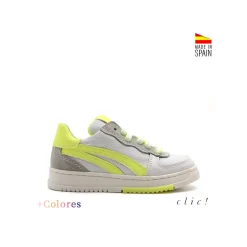 Zapatillas colores con cordones de Clic!
