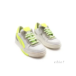 Zapatillas colores con cordones de Clic!
