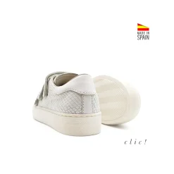 Zapatillas trenzada con velcros Clic!