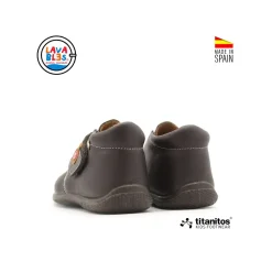 Zapato abotinado lavable marrón