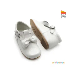 Zapato bebé charol blanco