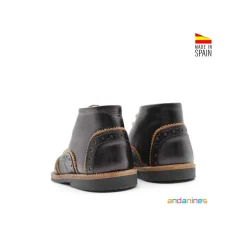 Zapato bebe piel negra y camel