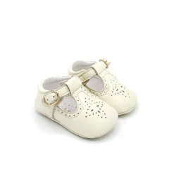 Zapato beige sin suela pepito A2945