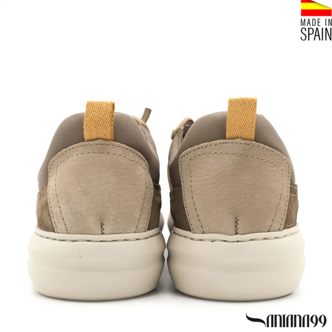 Zapato casual beige con cordón elástico